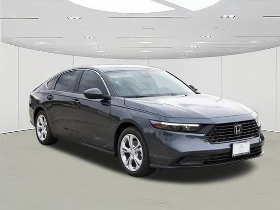 HONDA ACCORD 2025 1HGCY1F24SA047793 image