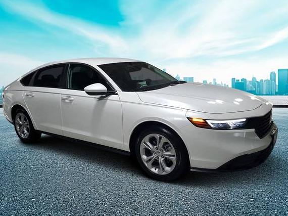 HONDA ACCORD 2025 1HGCY1F23SA028247 image