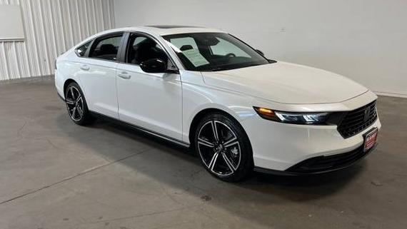 HONDA ACCORD 2025 1HGCY2F56SA031868 image