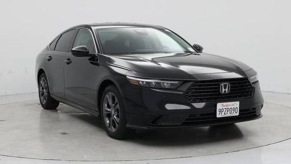 HONDA ACCORD 2025 1HGCY2F62SA000318 image