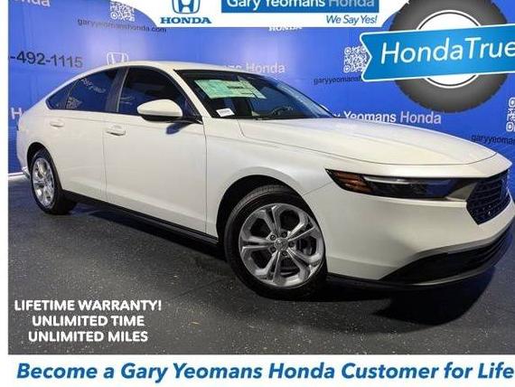 HONDA ACCORD 2025 1HGCY1F2XSA051671 image