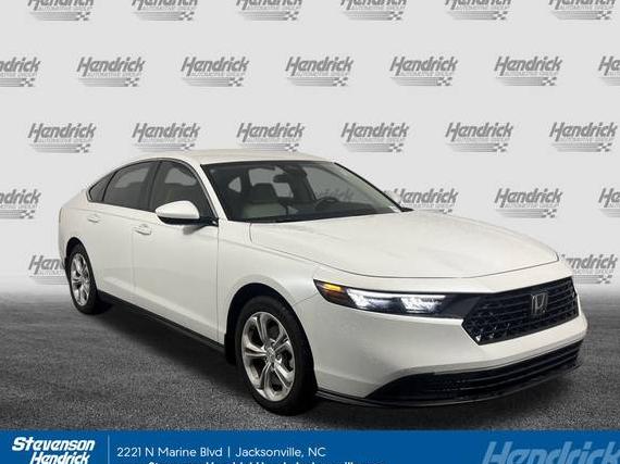 HONDA ACCORD 2025 1HGCY1F28SA014327 image