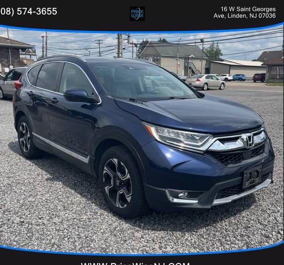 HONDA CR-V 2018 2HKRW2H90JH608352 image