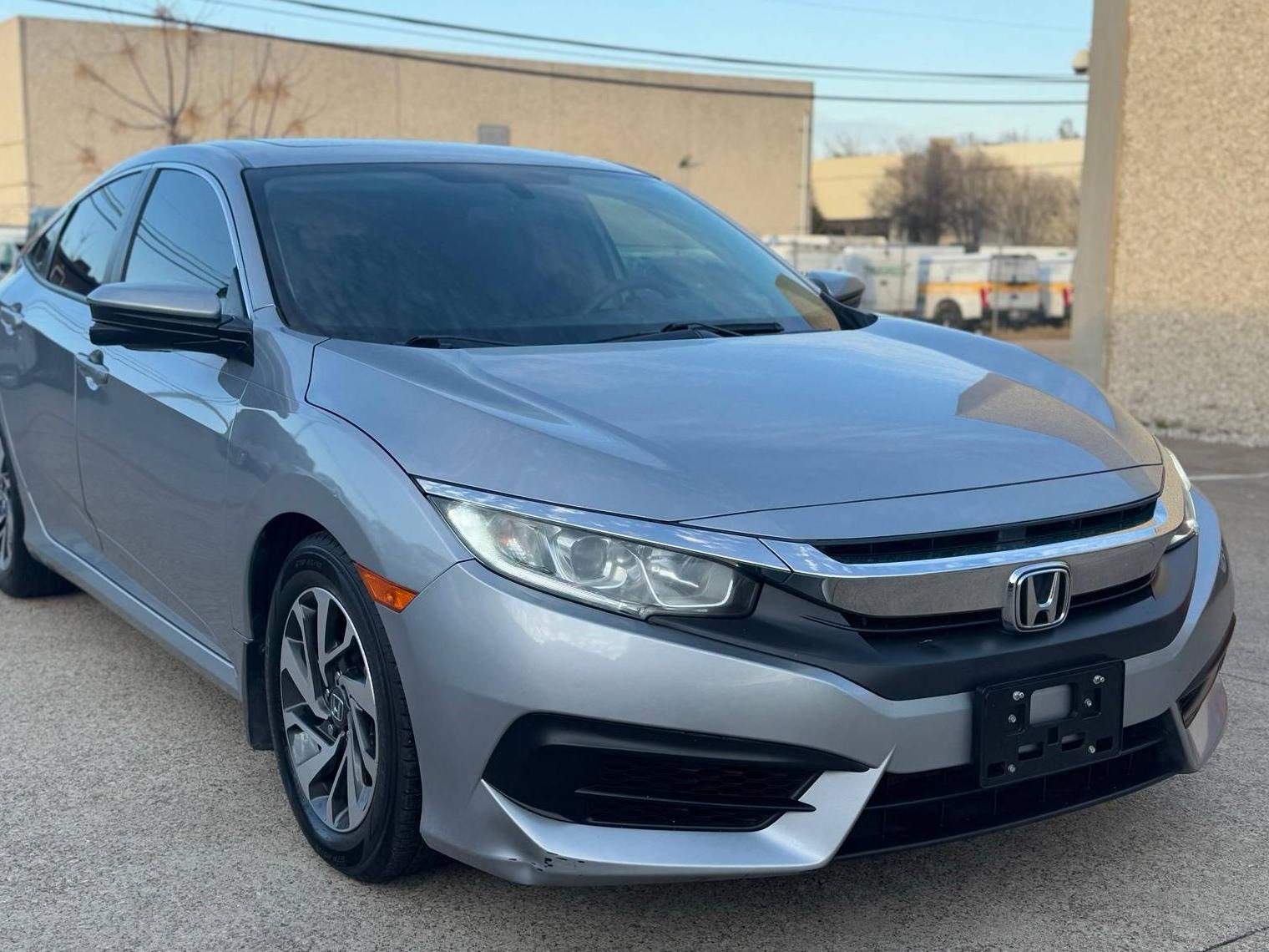 HONDA CIVIC 2016 19XFC2F71GE014153 image