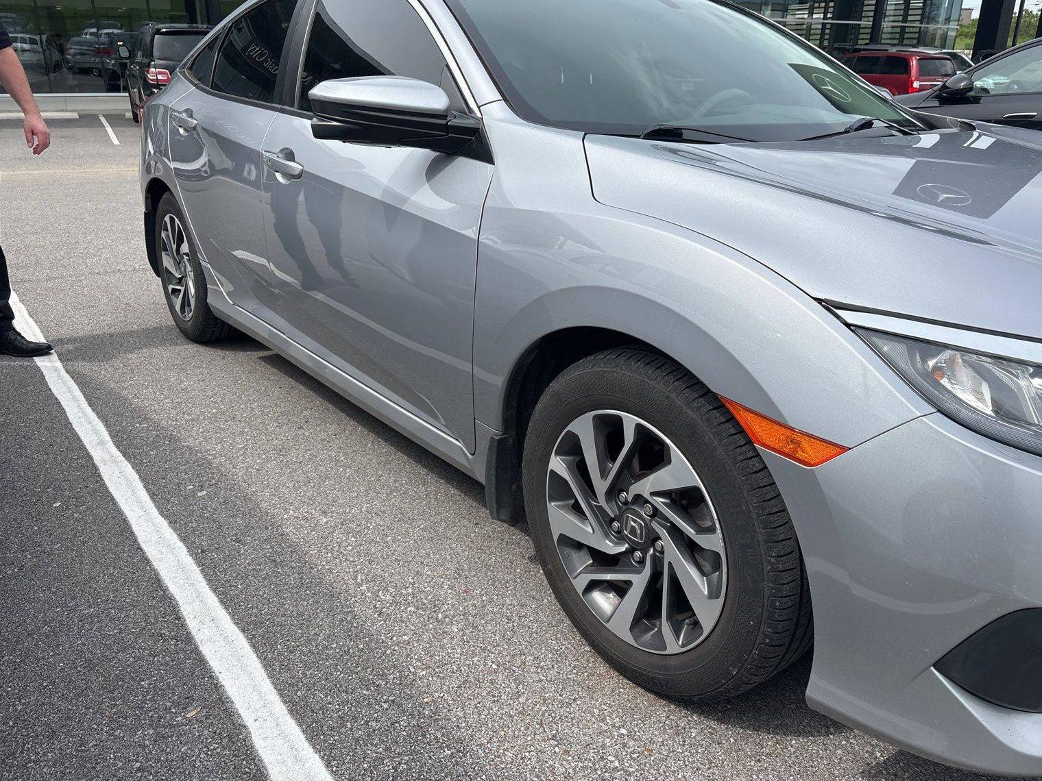 HONDA CIVIC 2016 2HGFC2F71GH553765 image