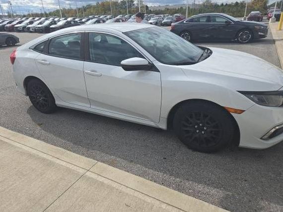 HONDA CIVIC 2019 2HGFC2F61KH575264 image