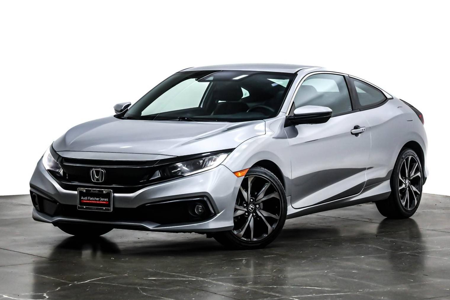 HONDA CIVIC 2019 2HGFC4B82KH308590 image