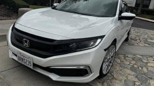 HONDA CIVIC 2019 2HGFC4B66KH304556 image