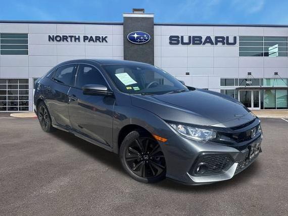 HONDA CIVIC 2019 SHHFK7H68KU219992 image