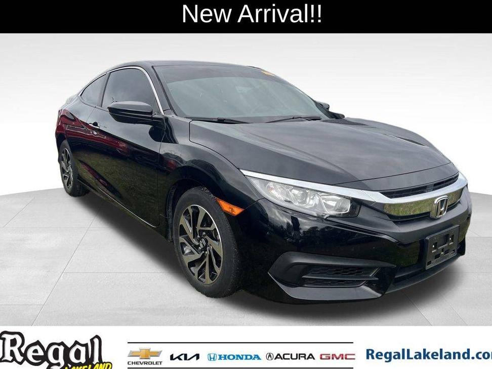 HONDA CIVIC 2018 2HGFC4B55JH305686 image