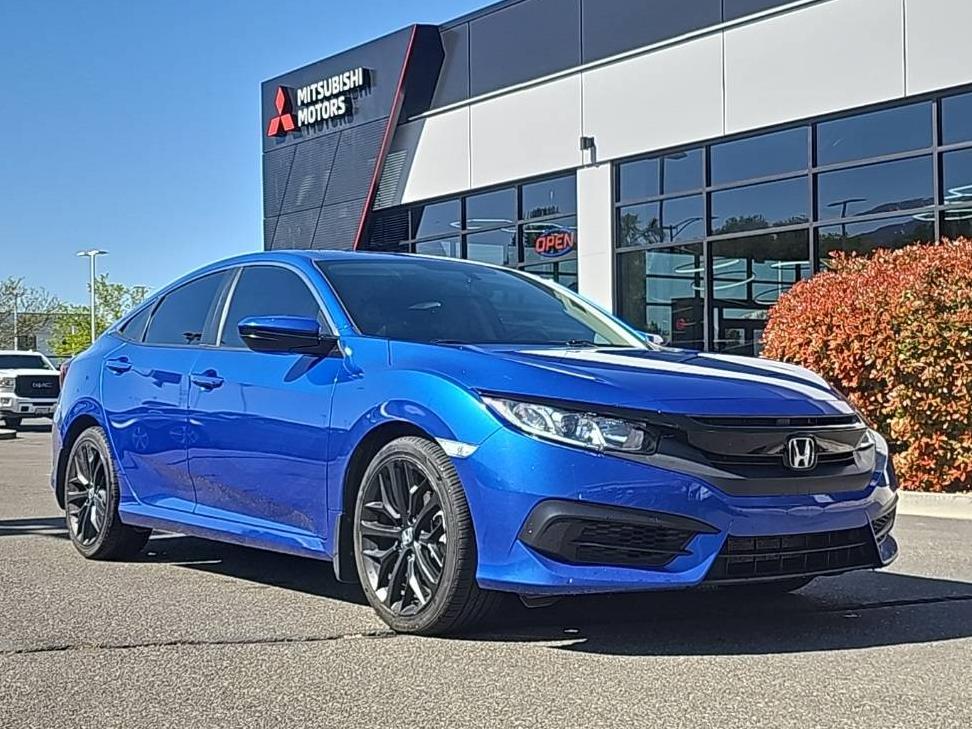 HONDA CIVIC 2018 19XFC2F56JE012355 image