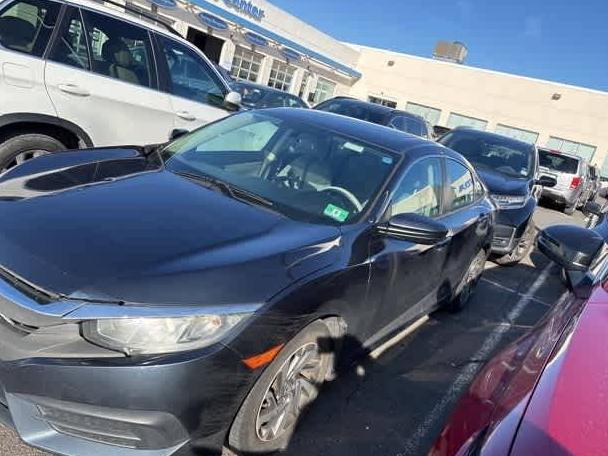 HONDA CIVIC 2018 2HGFC2F77JH531132 image