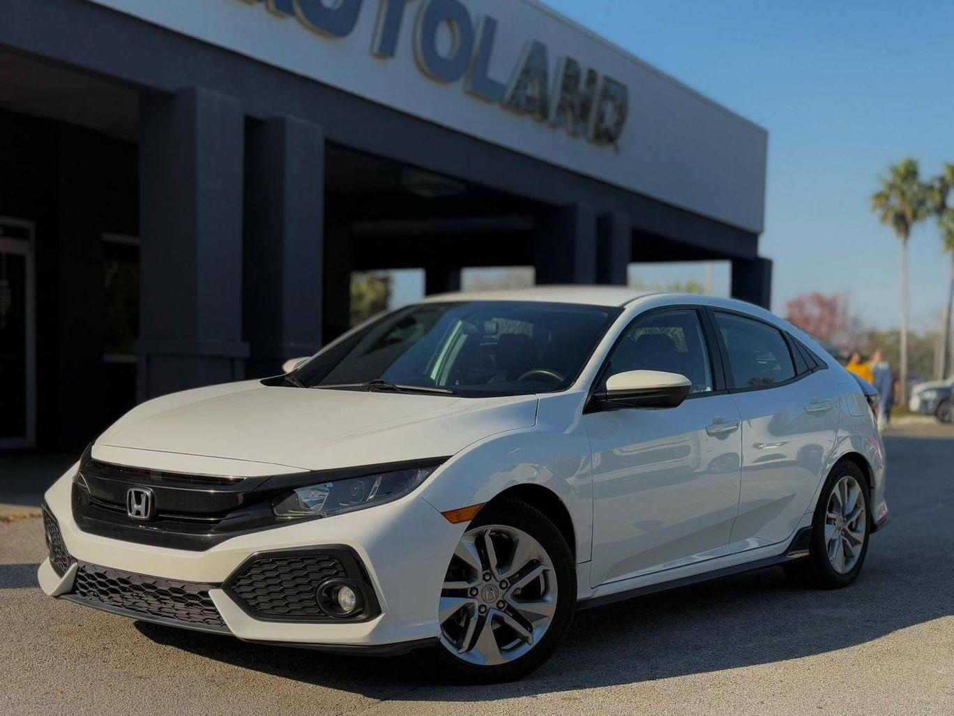 HONDA CIVIC 2018 SHHFK7H42JU231505 image