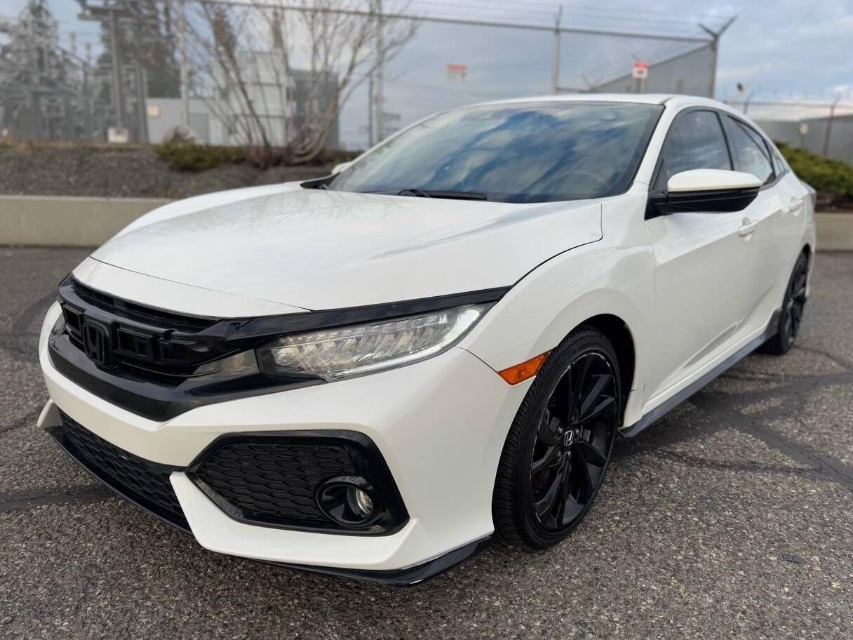 HONDA CIVIC 2018 SHHFK7H97JU429881 image