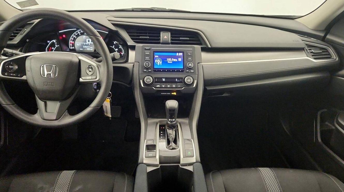 HONDA CIVIC 2018 19XFC2F51JE030262 image