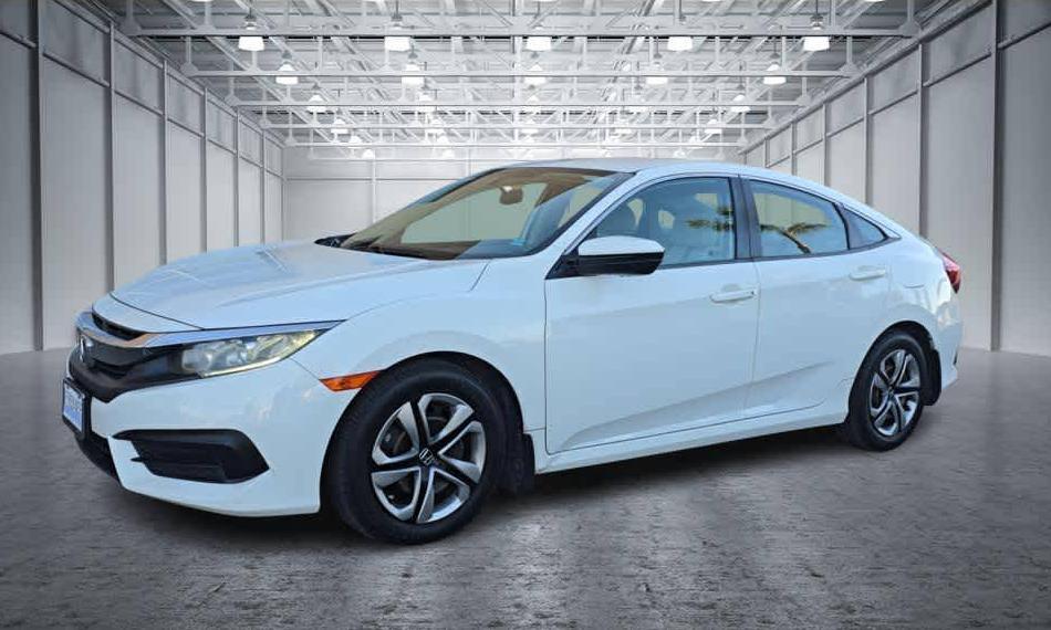 HONDA CIVIC 2018 2HGFC2F59JH506621 image