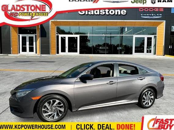HONDA CIVIC 2018 19XFC2F77JE022409 image