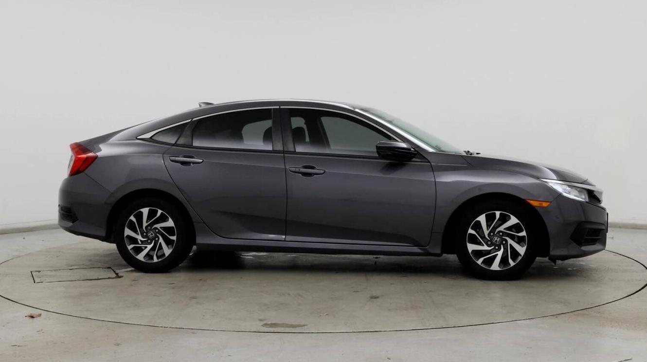 HONDA CIVIC 2018 2HGFC2F74JH545831 image