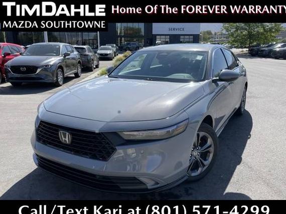 HONDA CIVIC 2018 SHHFK7H9XJU216021 image