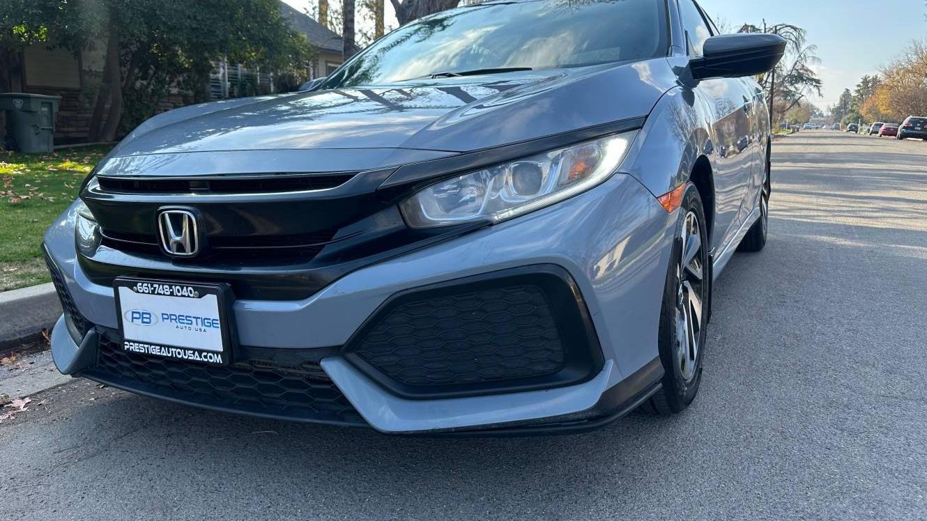 HONDA CIVIC 2018 SHHFK7H25JU431261 image