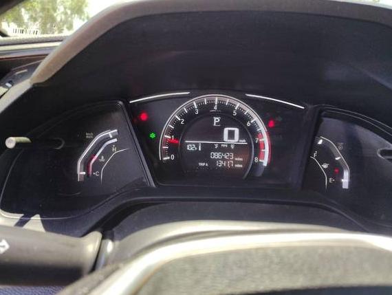 HONDA CIVIC 2018 2HGFC2F51JH506211 image