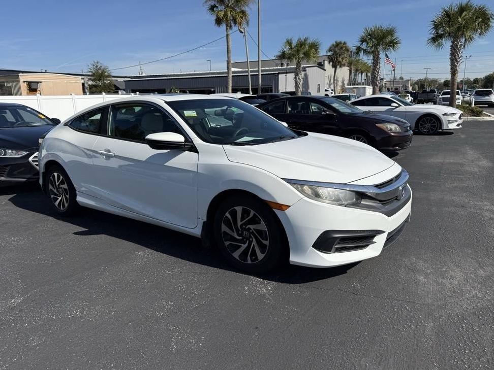 HONDA CIVIC 2018 2HGFC4B07JH305483 image