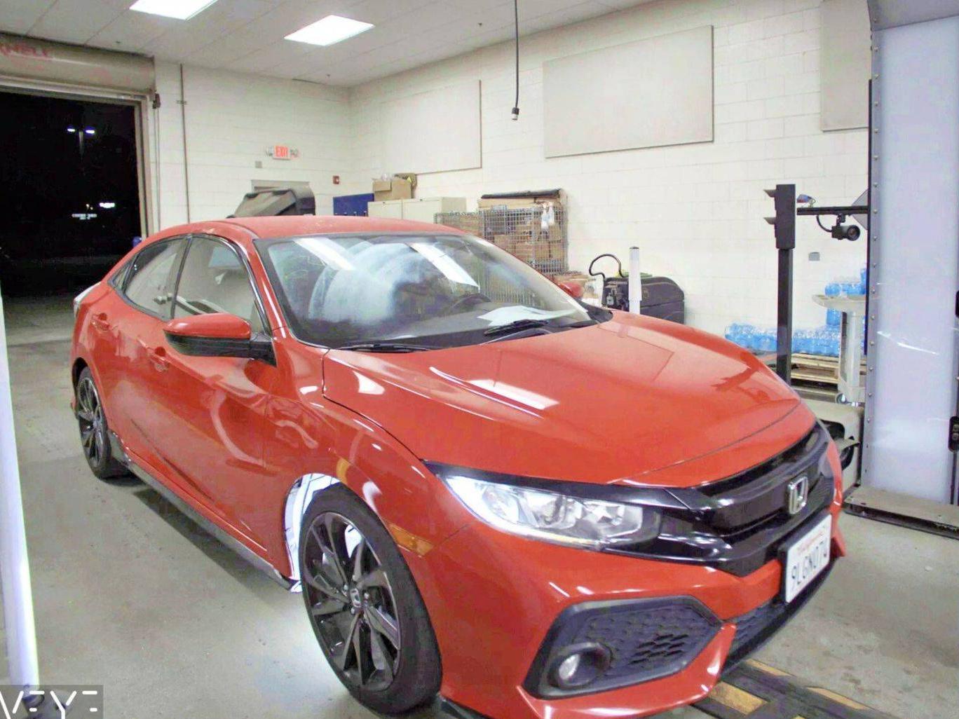 HONDA CIVIC 2018 SHHFK7G47JU203586 image