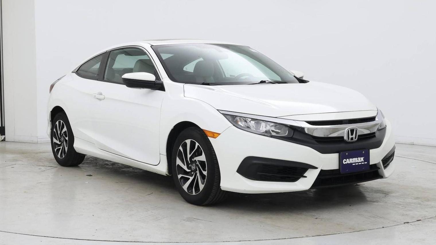 HONDA CIVIC 2018 2HGFC4B07JH305659 image