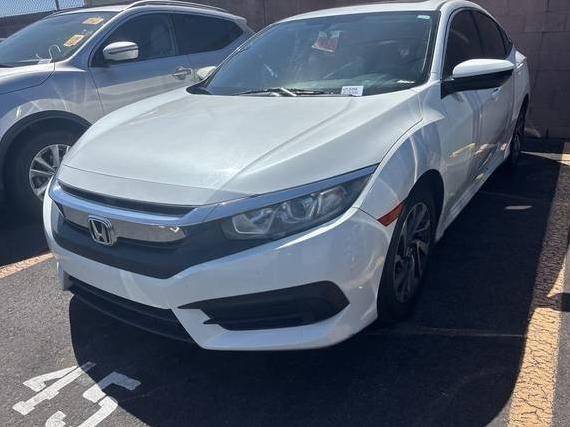 HONDA CIVIC 2018 19XFC2F70JE017620 image