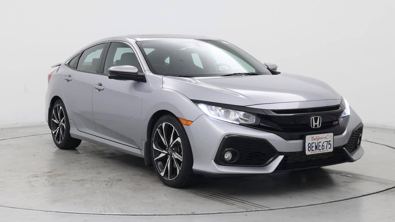 HONDA CIVIC 2018 2HGFC1E50JH708114 image