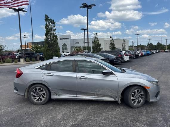 HONDA CIVIC 2018 2HGFC2F71JH542465 image
