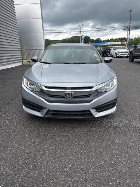 HONDA CIVIC 2018 2HGFC2F52JH569303 image