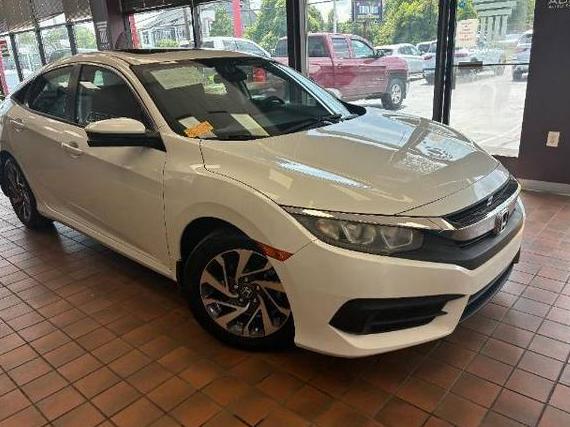 HONDA CIVIC 2018 19XFC2F77JE032177 image