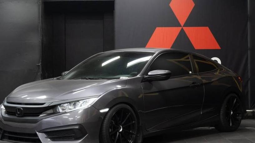 HONDA CIVIC 2018 2HGFC4B09JH301502 image