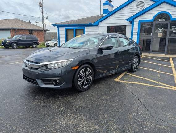 HONDA CIVIC 2017 19XFC1F32HE025445 image
