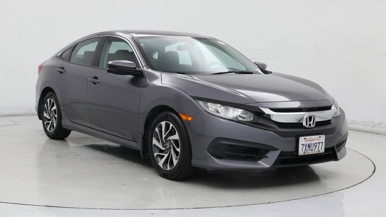 HONDA CIVIC 2017 19XFC2F78HE220653 image