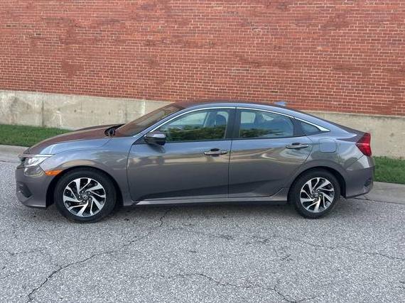 HONDA CIVIC 2017 19XFC2F71HE070515 image