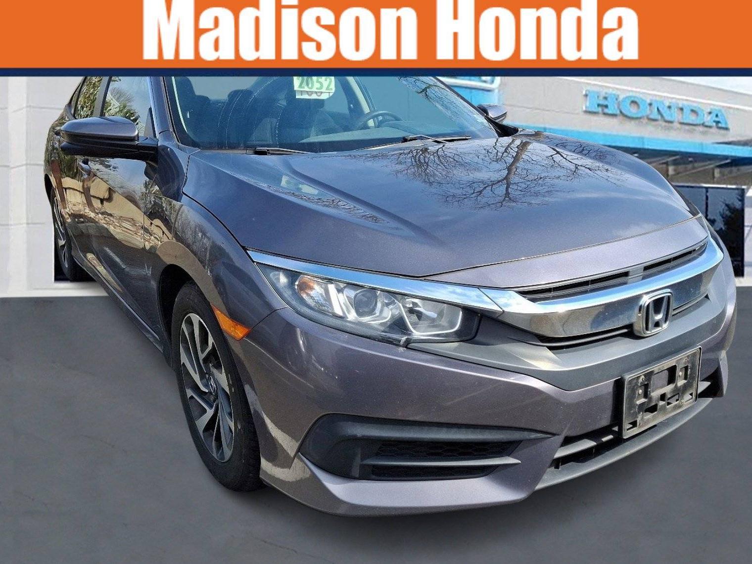 HONDA CIVIC 2017 2HGFC2F77HH518164 image