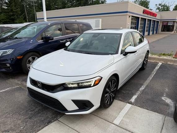 HONDA CIVIC 2024 19XFL1H78RE004570 image