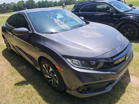 HONDA CIVIC 2020 2HGFC4B82LH303231 image