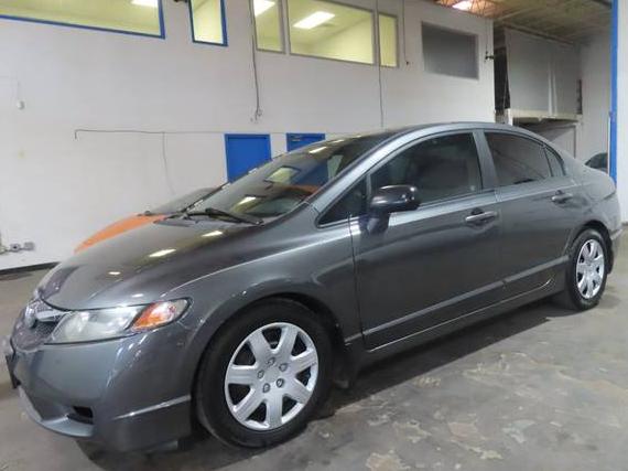 HONDA CIVIC 2011 19XFA1F50BE041853 image