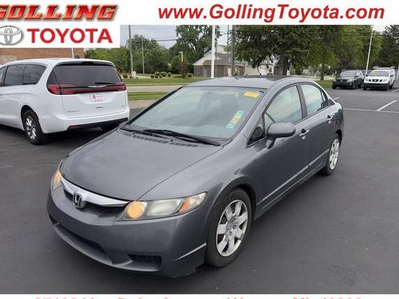 HONDA CIVIC 2010 19XFA1F58AE036477 image