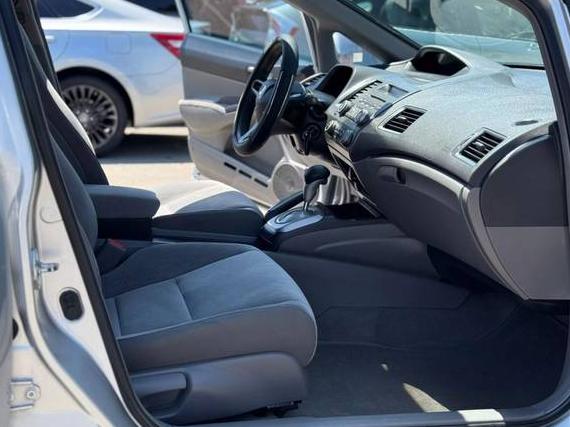 HONDA CIVIC 2010 2HGFA1F50AH331580 image