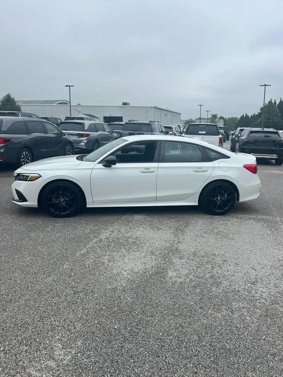 HONDA CIVIC 2022 2HGFE2F57NH560130 image