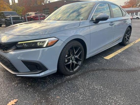 HONDA CIVIC 2022 19XFL1H87NE009648 image