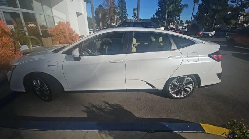 HONDA CLARITY 2018 JHMZC5F30JC002701 image