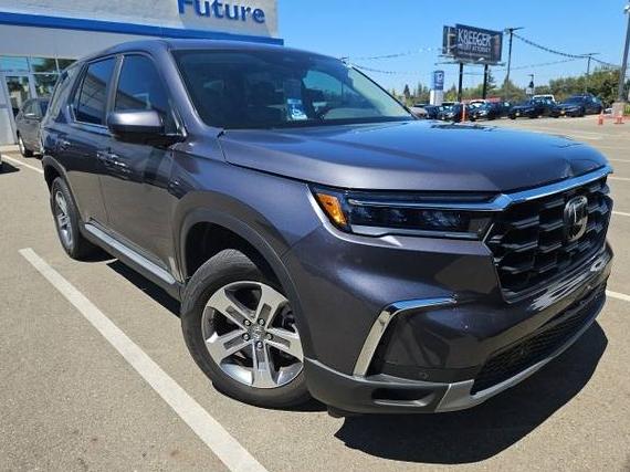 HONDA PILOT 2023 5FNYG2H40PB011643 image