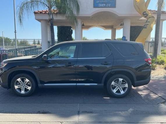 HONDA PILOT 2023 5FNYG2H49PB009406 image