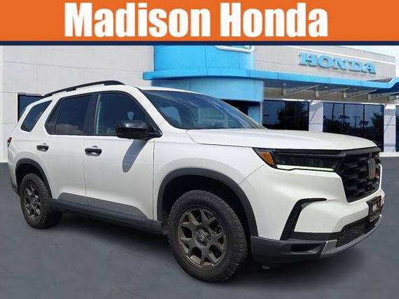 HONDA PILOT 2023 5FNYG1H63PB052912 image