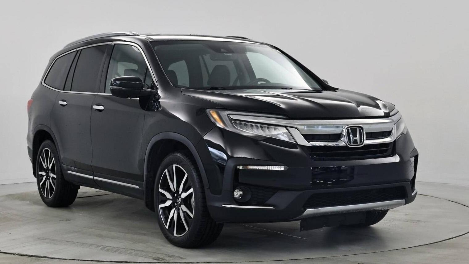 HONDA PILOT 2019 5FNYF5H6XKB004701 image